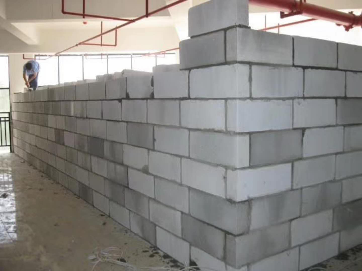 型号蒸压加气混凝土砌块承重墙静力和抗震性能的研究
